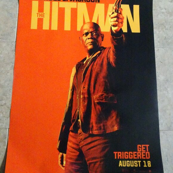 THE HITMAN'S BODYGUARD - MOVIE POSTER WITH SAMUEL L. JACKSON AS THE HITMAN - Picture 1 of 4
